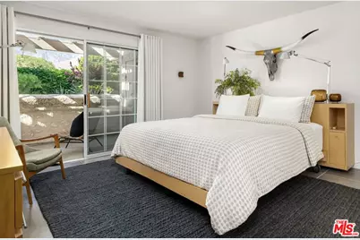 2001 E Camino Parocela #L81, Palm Springs, CA 92264 - Photo 12