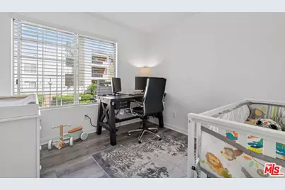 5565 Canoga Ave #119, Woodland Hills, CA 91367 - Photo 8