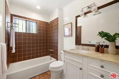 1470 Westerly Ter, Los Angeles, CA 90026 - Photo 8