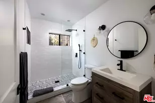 29328 Heathercliff Rd, Malibu, CA 90265 - Photo 30