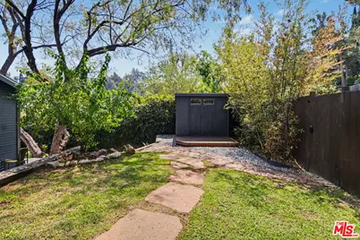 2449 Riverside Pl, Los Angeles, CA 90039 - Photo 44