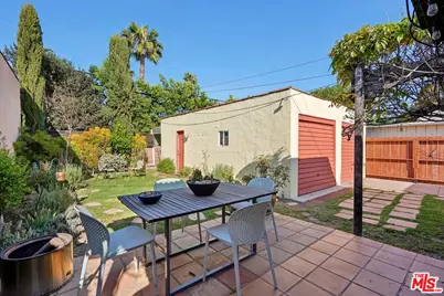 3239 Hollydale Dr, Los Angeles, CA 90039 - Photo 34