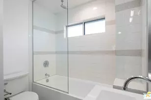 588 E San Lorenzo Rd, Palm Springs, CA 92264 - Photo 14