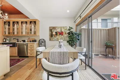 612 S Barrington Ave #213, Los Angeles, CA 90049 - Photo 12