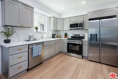 1153 S Ardmore Ave, Los Angeles, CA 90006 - Photo 4