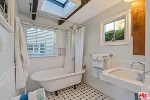 41 Vicente Ter, Santa Monica, CA 90401 - Photo 40