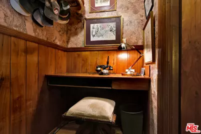 2882 Belden Dr, Los Angeles, CA 90068 - Photo 14