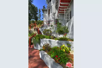 2882 Belden Dr, Los Angeles, CA 90068 - Photo 62