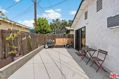 11477 Amboy Ave, San Fernando, CA 91340 - Photo 18