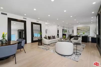 11725 Laurelwood Dr, Studio City, CA 91604 - Photo 4