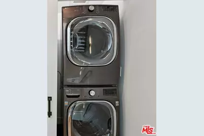 3223 Rowena Ave, Los Angeles, CA 90027 - Photo 24