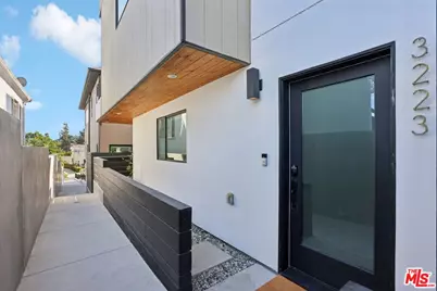 3223 Rowena Ave, Los Angeles, CA 90027 - Photo 32