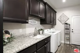 6613 Woodall Ct, Bakersfield, CA 93306 - Photo 14