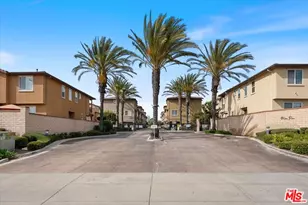 11926 Olive Glen Ln, Los Angeles, CA 90047 - Photo 28