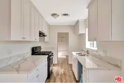 38453 3rd St, Palmdale, CA 93550 - Photo 14