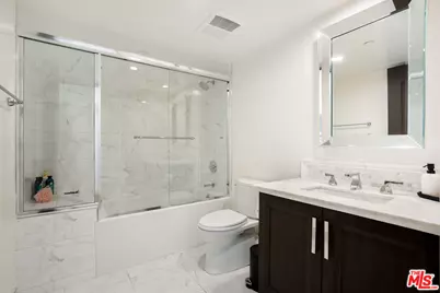 10523 Ashton Ave #301, Los Angeles, CA 90024 - Photo 24