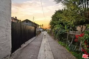 214 N Alma Ave, Los Angeles, CA 90063 - Photo 54