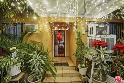 214 N Alma Ave, Los Angeles, CA 90063 - Photo 2