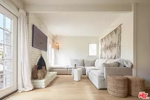 230 Sherman Canal, Venice, CA 90291 - Photo 2