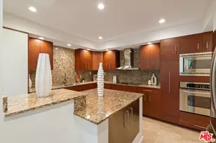 850 N Kings Rd, West Hollywood, CA 90069 - Photo 10