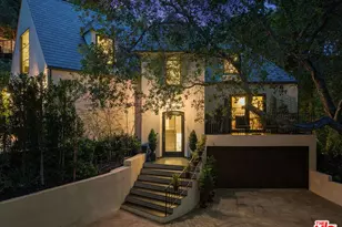 943 Moraga Dr, Los Angeles, CA 90049 - Photo 26