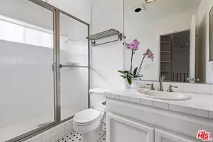 964 Hancock Ave, West Hollywood, CA 90069 - Photo 18