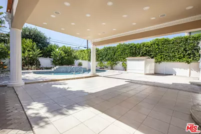 5117 Rubio Ave, Encino, CA 91436 - Photo 20