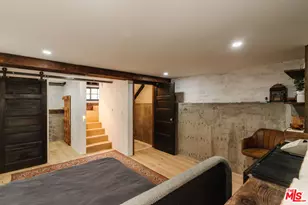 2116 3rd St, Santa Monica, CA 90405 - Photo 44