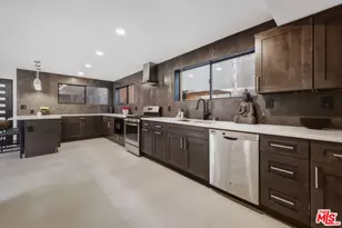 3601 Dixie Canyon Pl, Sherman Oaks, CA 91423 - Photo 2