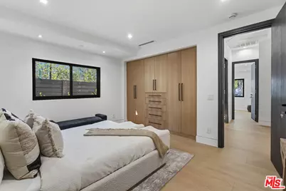 5528 McLennan Ave, Encino, CA 91436 - Photo 20