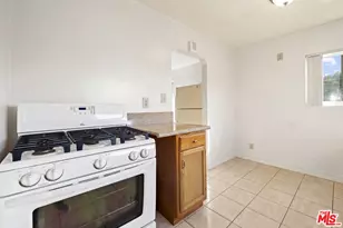 966 N Serrano Ave, Los Angeles, CA 90029 - Photo 12