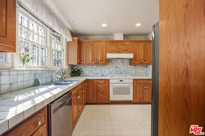 943 Princeton St, Santa Monica, CA 90403 - Photo 10