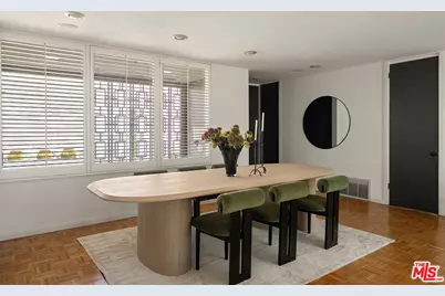 1537 Viewsite Ter, Los Angeles, CA 90069 - Photo 10