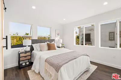 2209 West Blvd, Los Angeles, CA 90016 - Photo 14