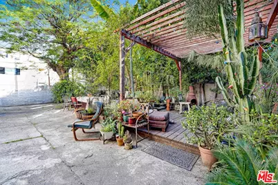 512 N Alexandria Ave, Los Angeles, CA 90004 - Photo 8