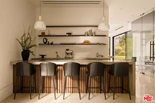 822 N Kenter, Los Angeles, CA 90049 - Photo 12