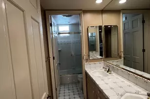 2357 Brookshire Ln, Los Angeles, CA 90077 - Photo 26