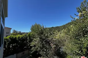 2357 Brookshire Ln, Los Angeles, CA 90077 - Photo 28