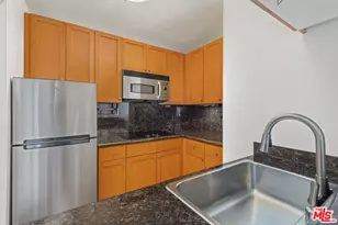 1440 Veteran Ave, Los Angeles, CA 90024 - Photo 10