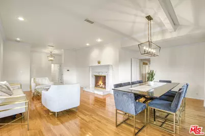 3690 Crownridge Dr, Sherman Oaks, CA 91403 - Photo 14