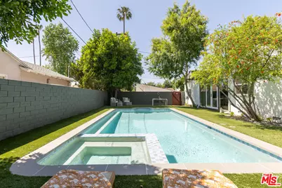 13620 Sylvan St, Los Angeles, CA 91401 - Photo 46