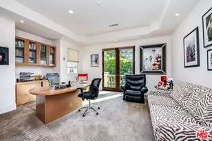 12145 Summit Ct, Beverly Hills, CA 90210 - Photo 38