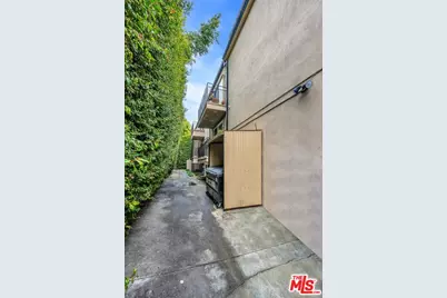 1630 Hilts Ave, Los Angeles, CA 90024 - Photo 36