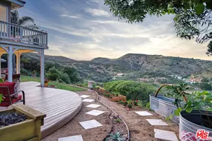 1022 Brookview Ave, Westlake Village, CA 91361 - Photo 36