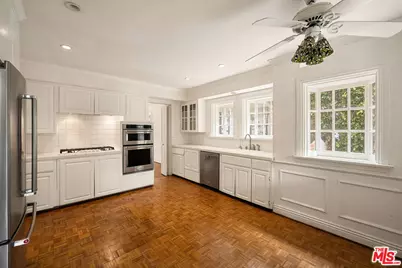 246 16th St, Santa Monica, CA 90402 - Photo 8
