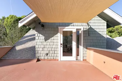 5676 Hub St, Los Angeles, CA 90042 - Photo 48