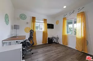 3447 9th Ave, Los Angeles, CA 90018 - Photo 6