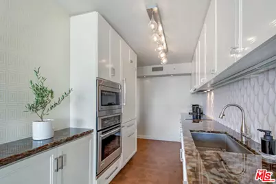 201 Ocean Ave #301P, Santa Monica, CA 90402 - Photo 14