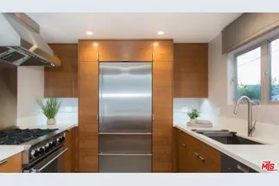 1060 Nowita Pl, Venice, CA 90291 - Photo 6