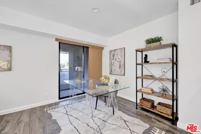 1647 Veteran Ave #E, Los Angeles, CA 90024 - Photo 12